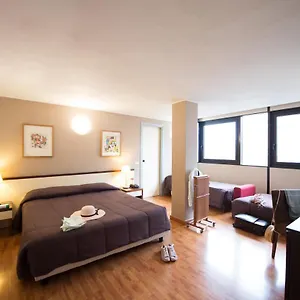 https://cristal-palace.palermohotels.org