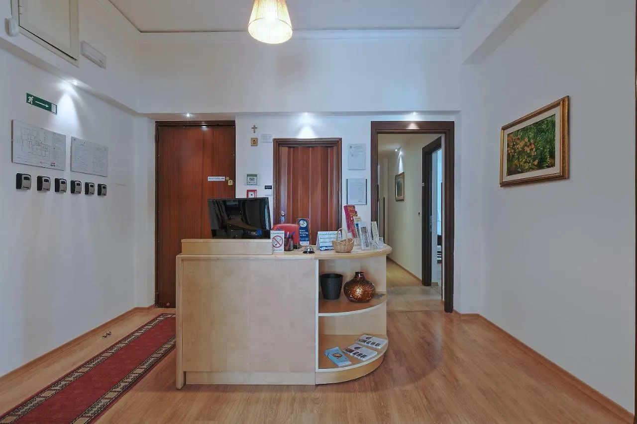 Bed and Breakfast Residenza Wagner Palermo 3*,